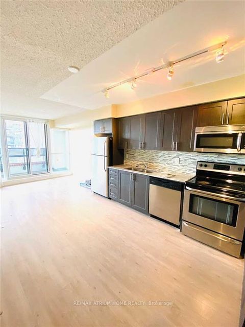 Photo 4 at 1818 - 800 Lawrence Avenue W, Glen Park, Toronto