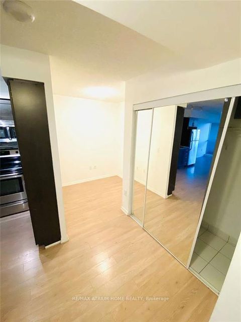 Photo 7 at 1818 - 800 Lawrence Avenue W, Glen Park, Toronto