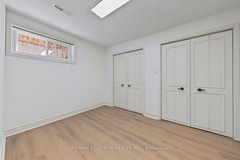 Photo 40 at 77 Mossgrove Trail, Windfields, Toronto