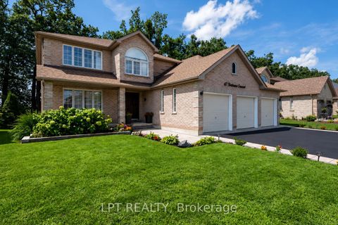 Photo 1 at 47 Northview Crescent, Northwest, Barrie