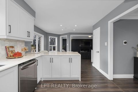Photo 8 at 47 Northview Crescent, Northwest, Barrie