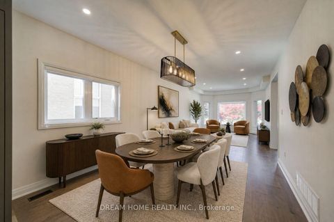 Photo 9 at 5 Silk Court, Langstaff, Richmond Hill