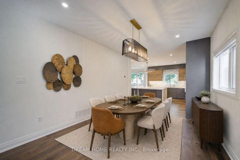 Photo 14 at 5 Silk Court, Langstaff, Richmond Hill
