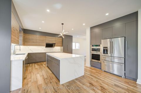 Photo 15 at 5 Silk Court, Langstaff, Richmond Hill