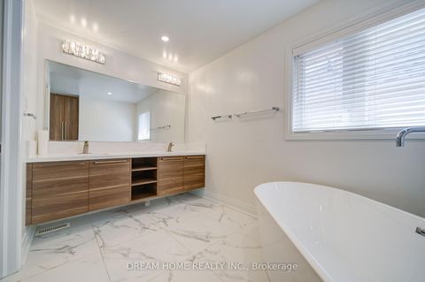 Photo 34 at 5 Silk Court, Langstaff, Richmond Hill