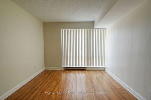 Photo 7 at 511 - 1001 Bay Street, Bay Street Corridor, Toronto