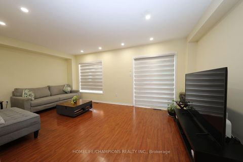Photo 4 at 16 Echo Glen Road, Morningside, Toronto