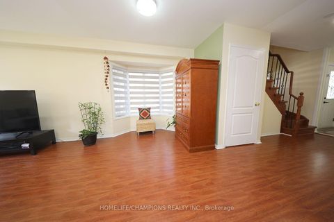 Photo 9 at 16 Echo Glen Road, Morningside, Toronto