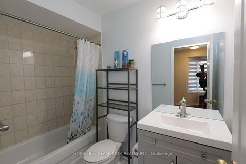 Photo 20 at 16 Echo Glen Road, Morningside, Toronto