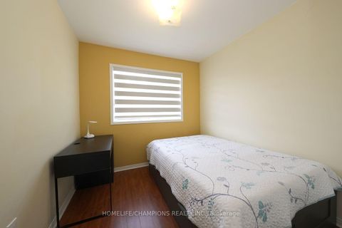 Photo 23 at 16 Echo Glen Road, Morningside, Toronto