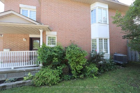Photo 27 at 16 Echo Glen Road, Morningside, Toronto
