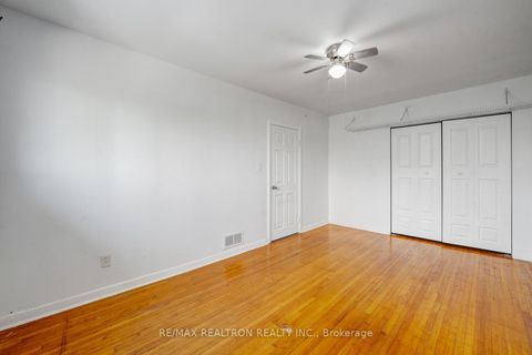 Photo 6 at 43 Lindylou Road, Humbermede, Toronto