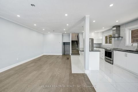 Photo 16 at 43 Lindylou Road, Humbermede, Toronto