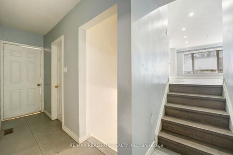 Photo 17 at 43 Lindylou Road, Humbermede, Toronto