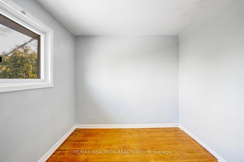 Photo 32 at 43 Lindylou Road, Humbermede, Toronto
