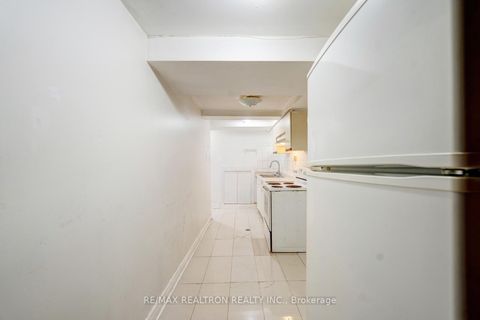 Photo 37 at 43 Lindylou Road, Humbermede, Toronto