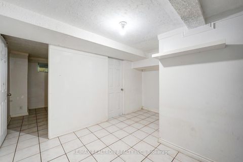 Photo 43 at 43 Lindylou Road, Humbermede, Toronto