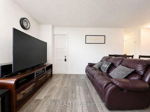 Photo 15 at 507 - 100 Dundalk Drive, Dorset Park, Toronto