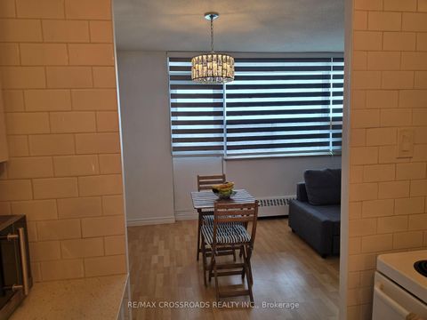 Photo 20 at 1004 - 5 Frith Road, Jane Heights, Toronto