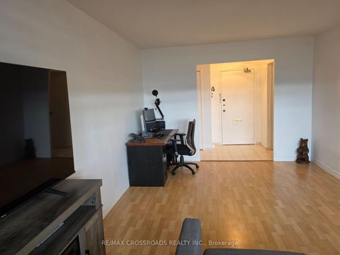 Photo 25 at 1004 - 5 Frith Road, Jane Heights, Toronto
