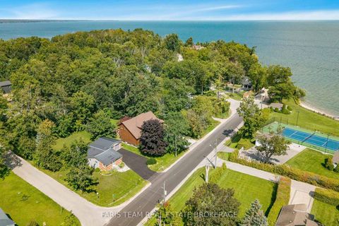 Photo 1 at 26 Big Bay Point Road, Rural Innisfil, Innisfil