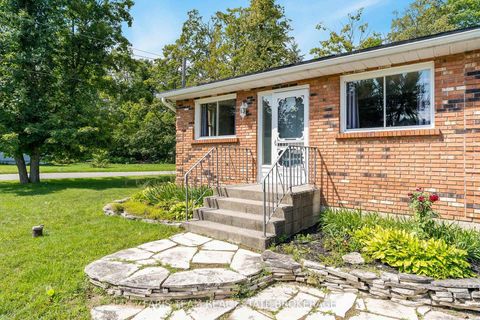 Photo 5 at 26 Big Bay Point Road, Rural Innisfil, Innisfil