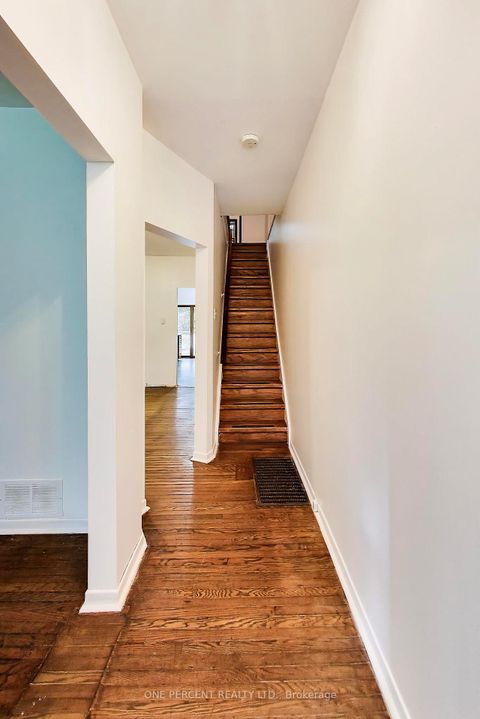 Photo 2 at 150 Beech Avenue, The Beaches, Toronto