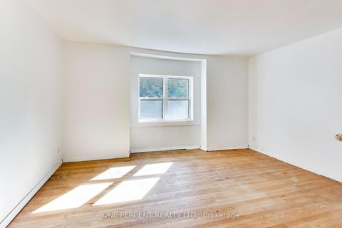Photo 14 at 150 Beech Avenue, The Beaches, Toronto