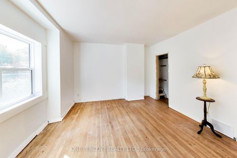 Photo 15 at 150 Beech Avenue, The Beaches, Toronto
