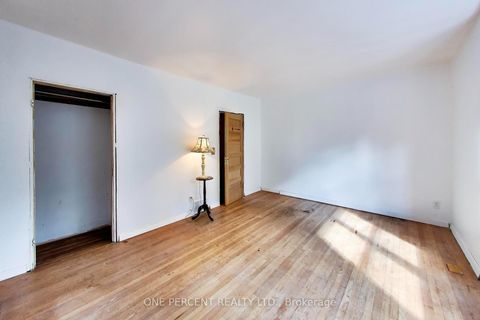 Photo 16 at 150 Beech Avenue, The Beaches, Toronto