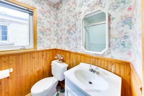 Photo 23 at 150 Beech Avenue, The Beaches, Toronto