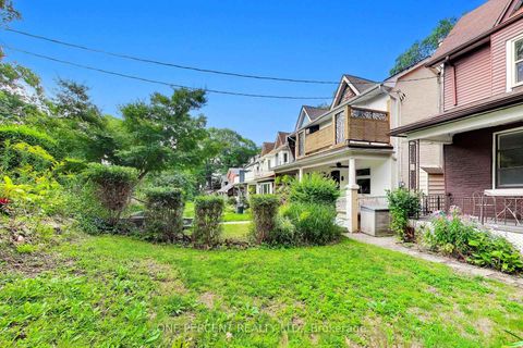 Photo 37 at 150 Beech Avenue, The Beaches, Toronto