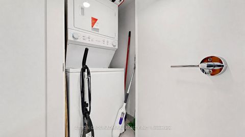 Photo 17 at 3011 - 35 Mercer Street, Waterfront Communities C1, Toronto