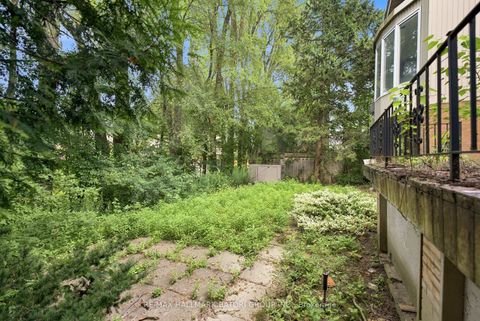 Photo 10 at 64 Prue Avenue, Lawrence, Toronto