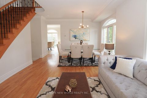 Photo 4 at 391 Summeridge Drive, Patterson, Vaughan