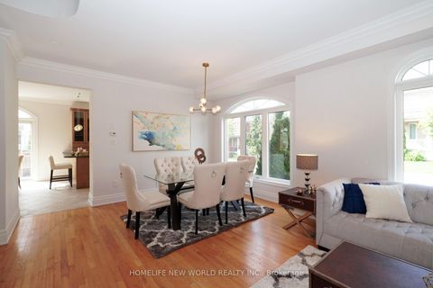 Photo 5 at 391 Summeridge Drive, Patterson, Vaughan