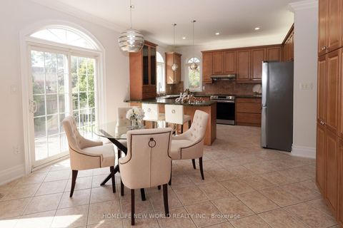 Photo 8 at 391 Summeridge Drive, Patterson, Vaughan