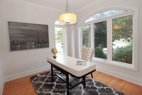 Photo 15 at 391 Summeridge Drive, Patterson, Vaughan