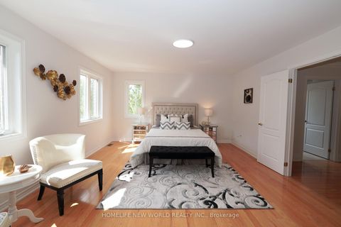 Photo 17 at 391 Summeridge Drive, Patterson, Vaughan