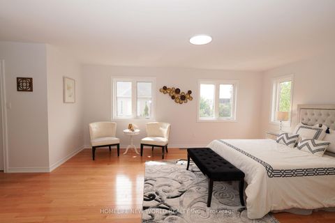 Photo 19 at 391 Summeridge Drive, Patterson, Vaughan