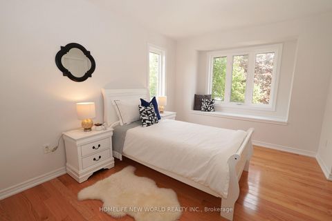 Photo 23 at 391 Summeridge Drive, Patterson, Vaughan
