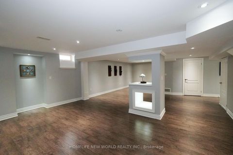 Photo 35 at 391 Summeridge Drive, Patterson, Vaughan