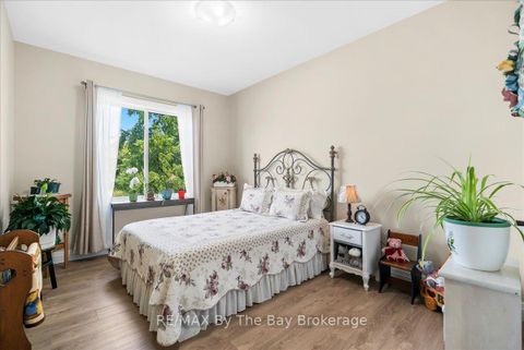 Photo 16 at 146 Mary Street, Creemore, Clearview