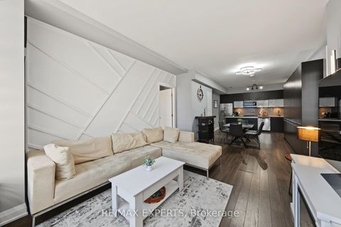 Photo 9 at 117 - 4800 Highway 7, East Woodbridge, Vaughan