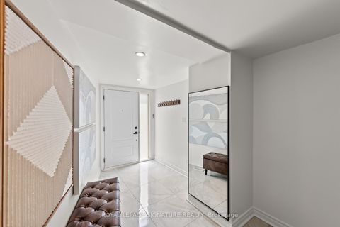 Photo 2 at 62 - 109 Jenny Wren Way, Hillcrest Village, Toronto