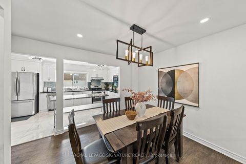Photo 17 at 62 - 109 Jenny Wren Way, Hillcrest Village, Toronto