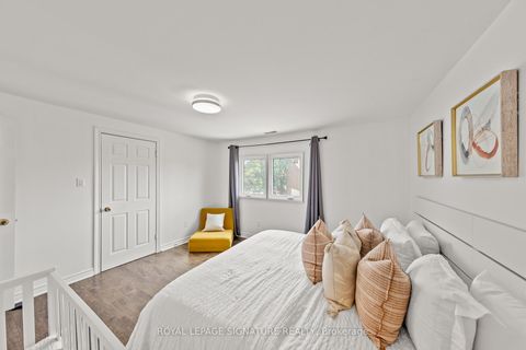 Photo 21 at 62 - 109 Jenny Wren Way, Hillcrest Village, Toronto