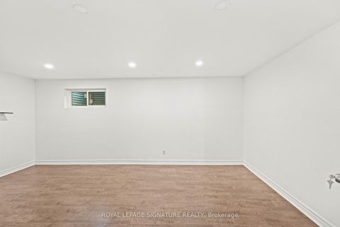 Photo 34 at 62 - 109 Jenny Wren Way, Hillcrest Village, Toronto