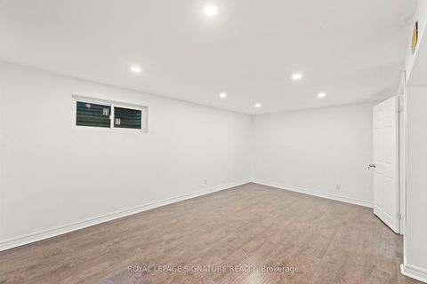 Photo 36 at 62 - 109 Jenny Wren Way, Hillcrest Village, Toronto