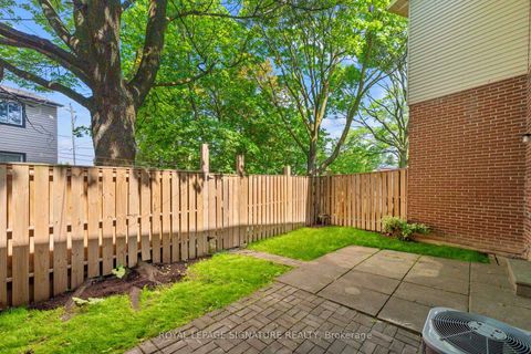 Photo 43 at 62 - 109 Jenny Wren Way, Hillcrest Village, Toronto